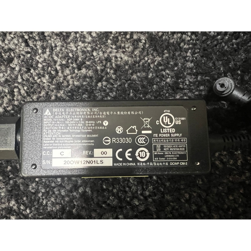Genuine‎ Delta Electronics Power Supply ADP-30MH B Adapter 100-240V 1.0A 50-60Hz